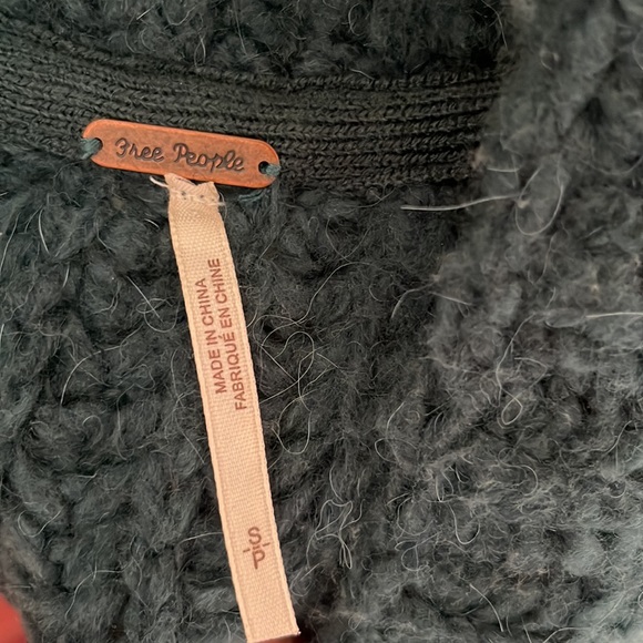 Free People teal sweater - Picture 2 of 4